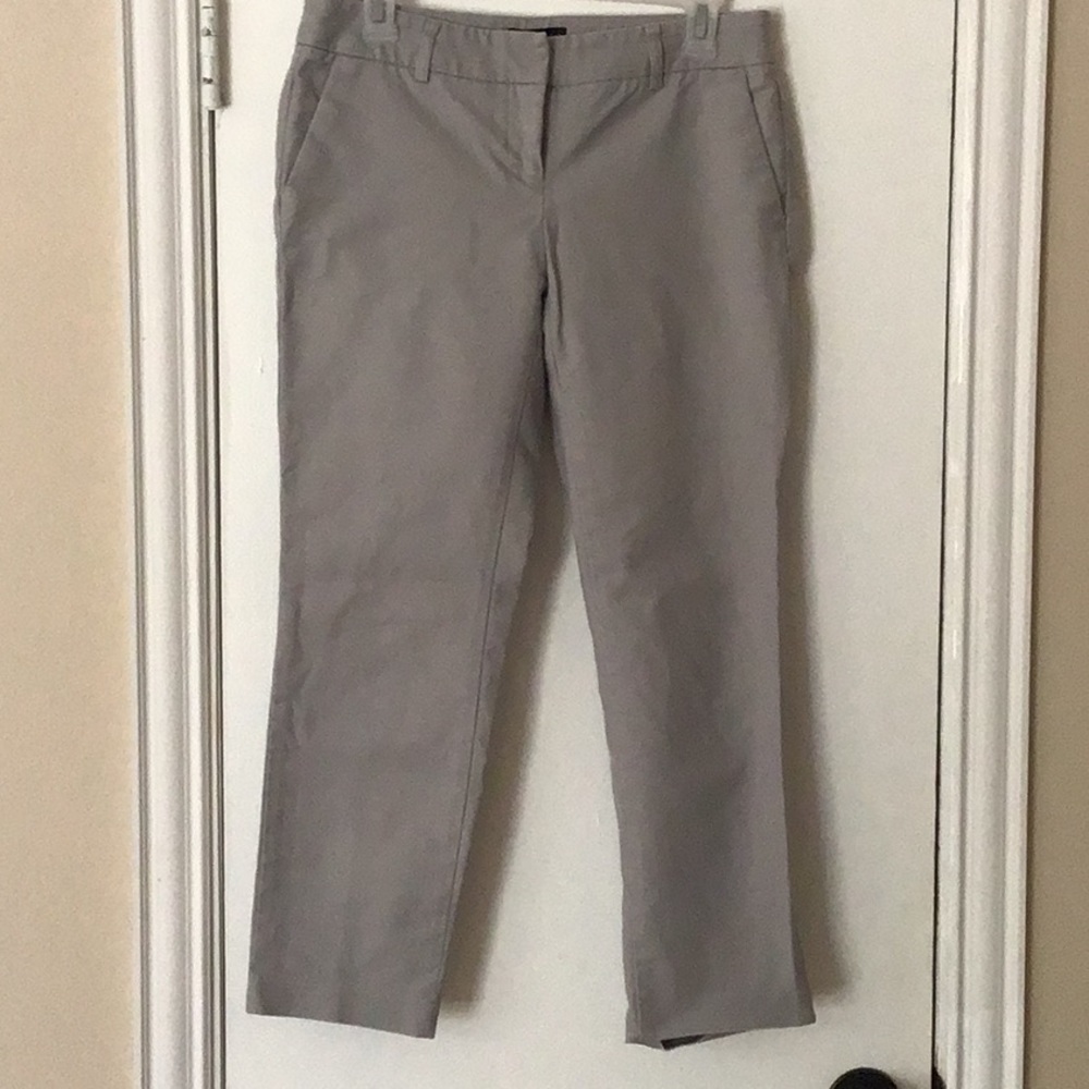 Capri pants